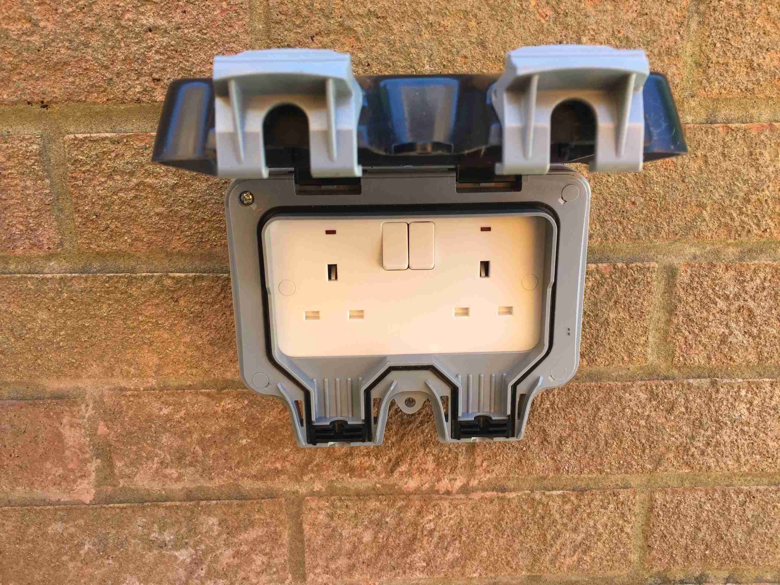 outside socket